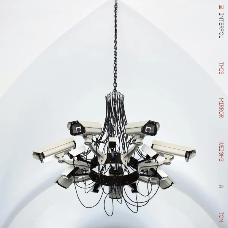 Interpol lança novo álbum This Mirror Weighs a Ton com 12 faixas