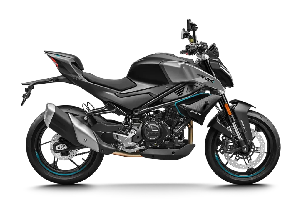 CFMOTO 450NK é confirmada para o Brasil e chega em 2027