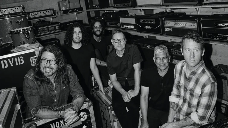 Foo Fighters no Brasil em 2027: ingressos já estão à venda para shows em BH e SP