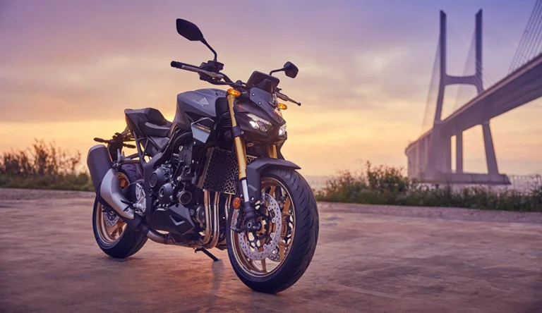 Honda CB1000 Hornet 2027 chega ao Brasil por R$ 68.800; versão SP custa R$ 76.750