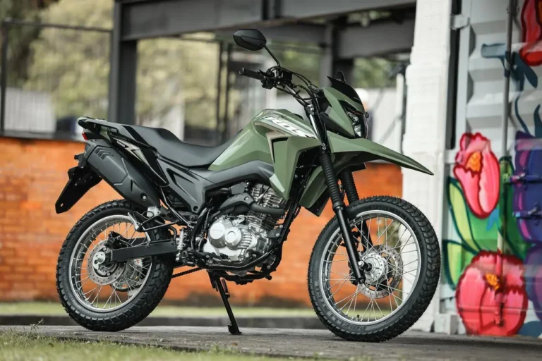 Honda Bros 160 2027 ganha piscas em LED e parte de R$ 22.830